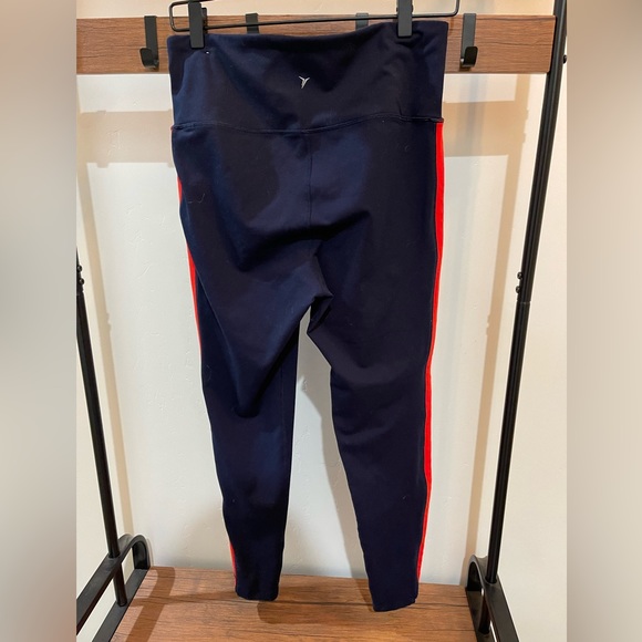 Great workout leggings! - Picture 2 of 2